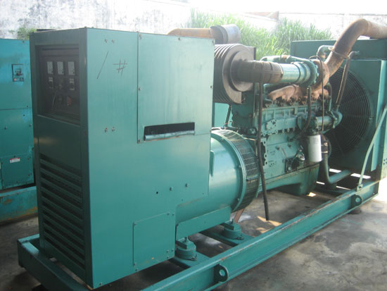 阳春租赁发电机- 发电机碳刷磨损的原因是什么