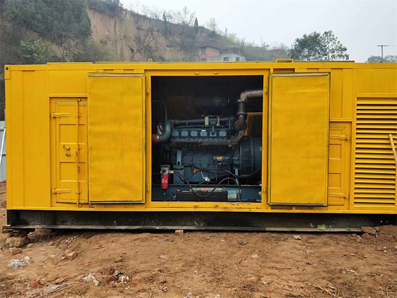 阳春发电机租赁冷却液的沸点降低到多少时需要更换