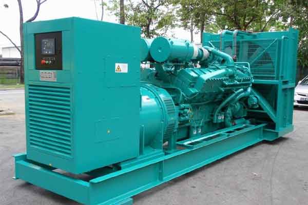 阳春柴油发电机组电压不稳定怎样维修？